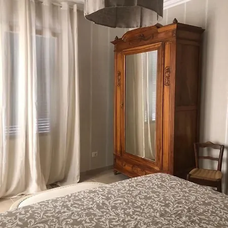 Le Stanze Del Borgo Πανσιόν Νετούνο